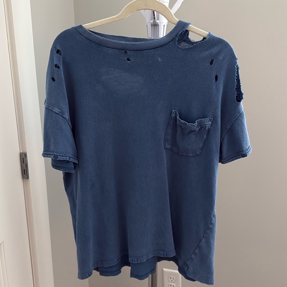 Free People ripped Rubi Tee, size M - Picture 1 of 7